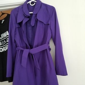 Stunning rain coat in ideal condition